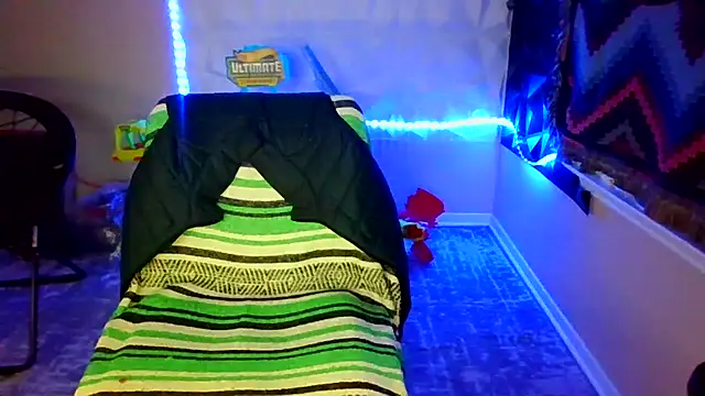 Snapshot of Italian69Stallion chatting on December 2025 12:53:02 PM Italian69Stallion online show from December 2025 12:53:02 PM