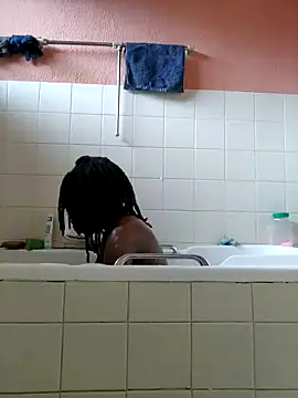 Snapshot of Kateera1 chatting on October 2025 01:20:02 PM Kateera1 online show from October 2025 01:20:02 PM