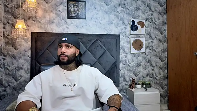 Apolo rousse1 online show from October 2025 09:13:02 PM