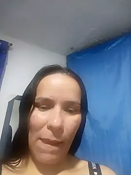 Levanna 1 online show from October 2025 01:37:01 AM