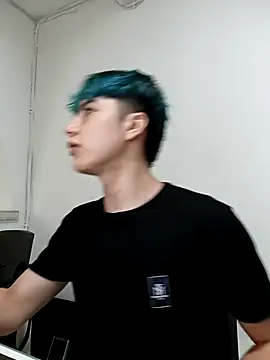 Snapshot of AlexanderCollman chatting on October 2025 06:17:01 PM AlexanderCollman online show from October 2025 06:17:01 PM