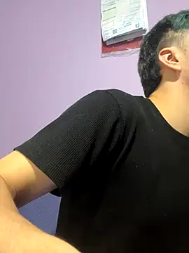 Snapshot of AlexanderCollman chatting on November 2025 03:38:02 AM AlexanderCollman online show from November 2025 03:38:02 AM