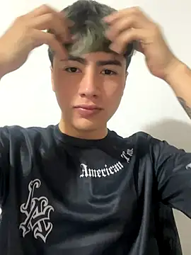 Snapshot of AlexanderCollman chatting on November 2025 02:50:02 PM AlexanderCollman online show from November 2025 02:50:02 PM