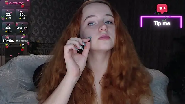 LunaSweet18 online show from September 2025 12:05:02 PM