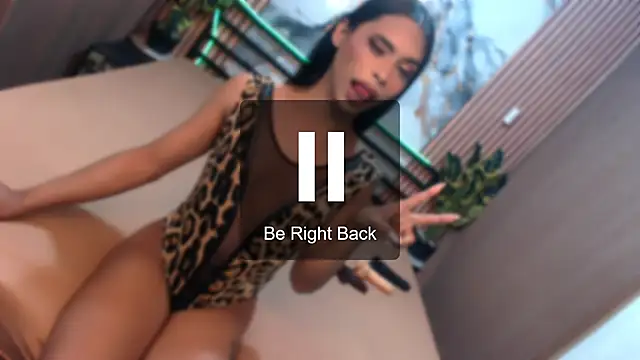 yvonmagrgarettxx online show from November 2025 10:41:02 PM