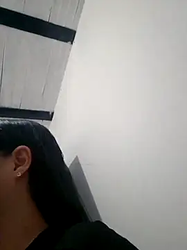 Snapshot of daliataleboficiall chatting on October 2025 08:25:01 PM daliataleboficiall online show from October 2025 08:25:01 PM