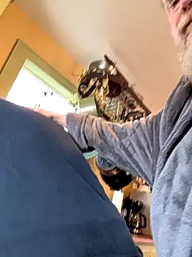 Snapshot of sizableunicorn7 chatting on November 2025 03:16:01 PM sizableunicorn7 online show from November 2025 03:16:01 PM