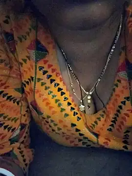 Snapshot of ruhistrip1265 chatting on December 2025 10:57:02 AM ruhistrip1265 online show from December 2025 10:57:02 AM