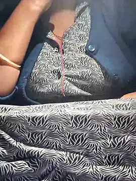 Snapshot of ruhistrip1265 chatting on December 2025 05:17:01 PM ruhistrip1265 online show from December 2025 05:17:01 PM