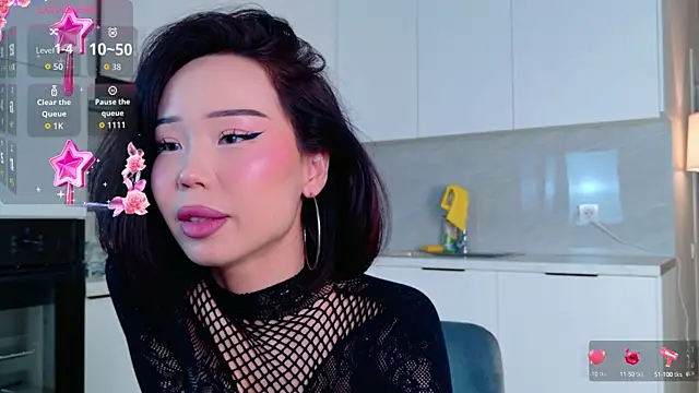 hinarin online show from September 2025 01:44:02 AM