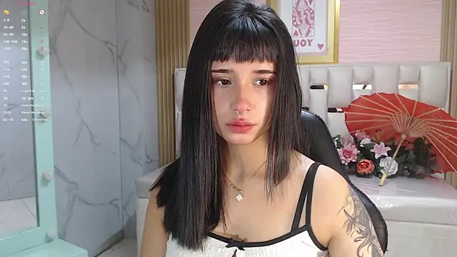 allyssa bellini s online show from December 2025 08:27:02 PM