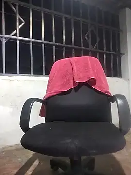 Snapshot of Bosssweet22cm chatting on November 2025 08:24:01 AM Bosssweet22cm online show from November 2025 08:24:01 AM