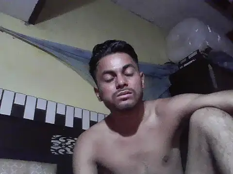 Snapshot of ursdreamperson chatting on October 2025 08:04:02 AM ursdreamperson online show from October 2025 08:04:02 AM