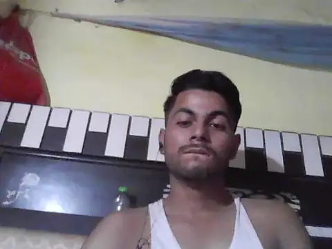 Snapshot of ursdreamperson chatting on October 2025 06:36:02 AM ursdreamperson online show from October 2025 06:36:02 AM