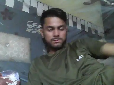 Snapshot of ursdreamperson chatting on October 2025 03:52:01 PM ursdreamperson online show from October 2025 03:52:01 PM