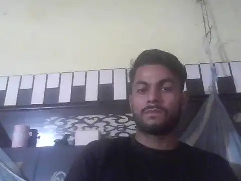 Snapshot of ursdreamperson chatting on October 2025 07:43:01 AM ursdreamperson online show from October 2025 07:43:01 AM