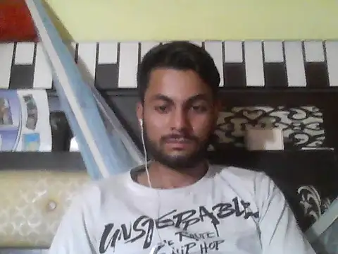 Snapshot of ursdreamperson chatting on November 2025 07:11:02 AM ursdreamperson online show from November 2025 07:11:02 AM