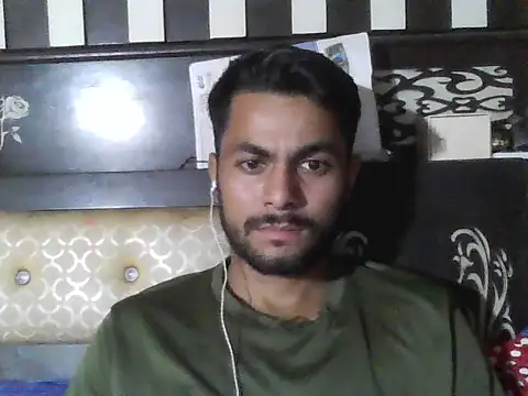 Snapshot of ursdreamperson chatting on November 2025 02:29:01 PM ursdreamperson online show from November 2025 02:29:01 PM