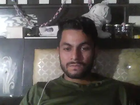 Snapshot of ursdreamperson chatting on November 2025 01:21:02 PM ursdreamperson online show from November 2025 01:21:02 PM