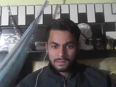 Snapshot of ursdreamperson chatting on November 2025 03:28:01 AM ursdreamperson online show from November 2025 03:28:01 AM