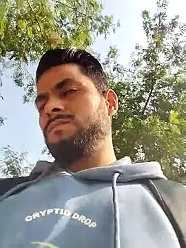 Snapshot of ursdreamperson chatting on November 2025 05:13:02 AM ursdreamperson online show from November 2025 05:13:02 AM