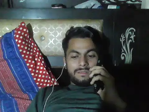 Snapshot of ursdreamperson chatting on November 2025 03:07:02 PM ursdreamperson online show from November 2025 03:07:02 PM