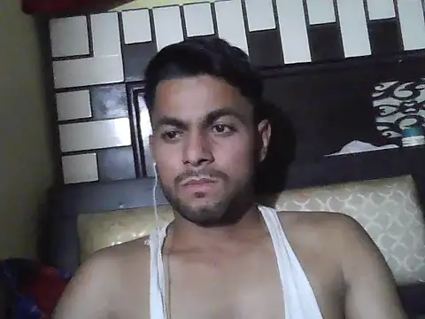 Snapshot of ursdreamperson chatting on November 2025 03:56:02 PM ursdreamperson online show from November 2025 03:56:02 PM