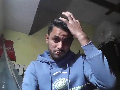 Snapshot of ursdreamperson chatting on November 2025 05:32:02 AM ursdreamperson online show from November 2025 05:32:02 AM