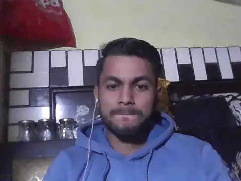 Snapshot of ursdreamperson chatting on December 2025 05:38:02 AM ursdreamperson online show from December 2025 05:38:02 AM