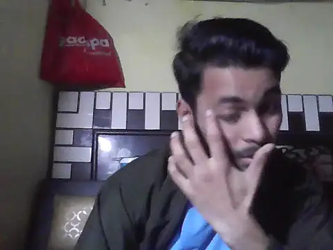 Snapshot of ursdreamperson chatting on December 2025 03:55:02 AM ursdreamperson online show from December 2025 03:55:02 AM