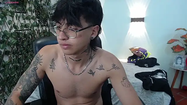 derekfly online show from September 2025 08:31:01 PM