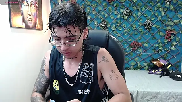derekfly online show from September 2025 03:40:01 AM