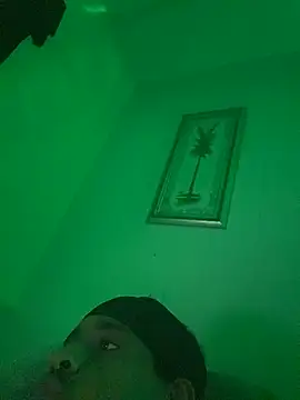 Snapshot of tyrek5051 chatting on November 2025 04:33:02 AM tyrek5051 online show from November 2025 04:33:02 AM