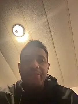 Snapshot of tyrek5051 chatting on December 2025 10:31:01 AM tyrek5051 online show from December 2025 10:31:01 AM