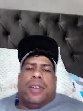 paulinhogostosinho online show from October 2025 10:01:01 PM