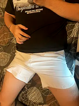 Snapshot of kristan__ chatting on October 2025 09:29:02 AM kristan online show from October 2025 09:29:02 AM