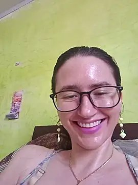 Snapshot of Linda_Hot13 chatting on September 2025 02:28:02 PM Linda Hot13 online show from September 2025 02:28:02 PM