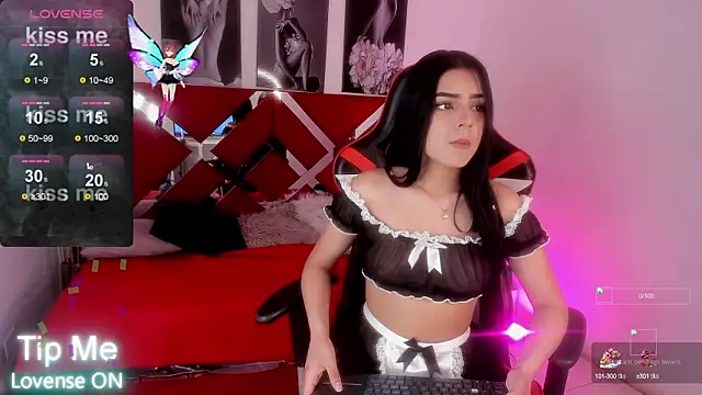 Snapshot of Talia_rouge chatting on September 2025 08:57:01 PM Talia rouge online show from September 2025 08:57:01 PM