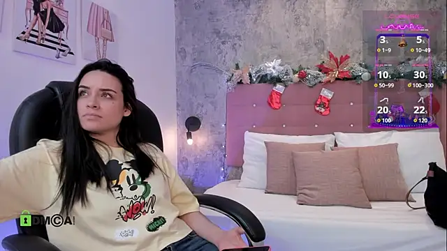 brithanycollins online show from December 2025 07:20:01 PM