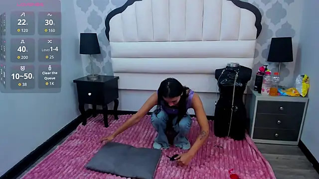 Snapshot of EimmyAdams chatting on December 2025 11:48:01 AM EimmyAdams online show from December 2025 11:48:01 AM