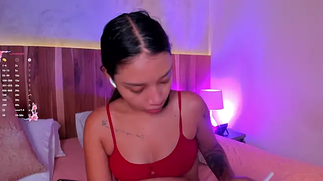 MissPocahontass online show from November 2025 11:54:02 AM