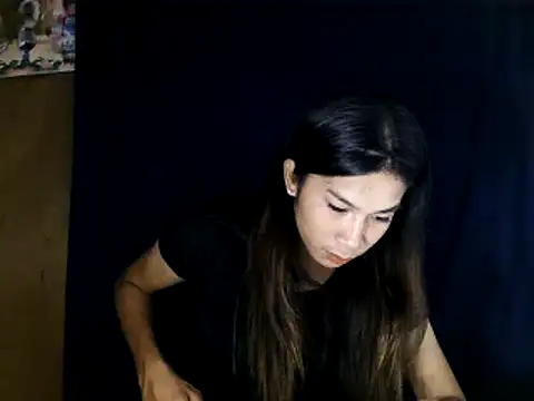 Snapshot of Asian_PrettyAle chatting on October 2025 08:13:01 AM Asian PrettyAle online show from October 2025 08:13:01 AM