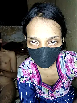 Snapshot of ursumita chatting on November 2025 09:13:02 PM ursumita online show from November 2025 09:13:02 PM