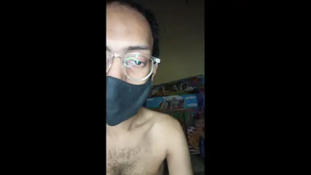 Snapshot of ursumita chatting on December 2025 06:26:01 PM ursumita online show from December 2025 06:26:01 PM