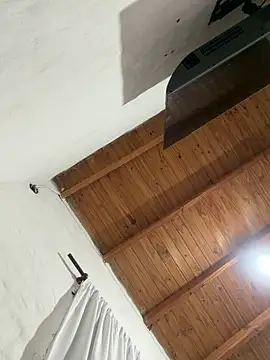 Snapshot of Babylovetiernax chatting on December 2025 04:07:02 AM Babylovetiernax online show from December 2025 04:07:02 AM