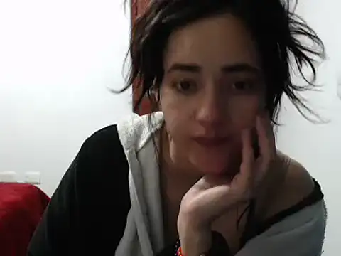 annie clark2 online show from January 2025 01:31:02 AM