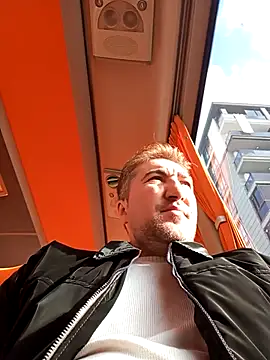 Snapshot of mert0359 chatting on November 2025 12:28:02 PM mert0359 online show from November 2025 12:28:02 PM