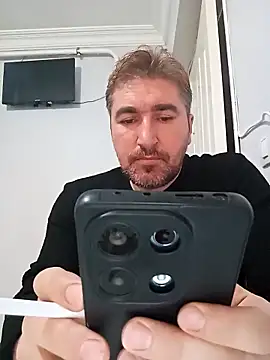 Snapshot of mert0359 chatting on December 2025 02:26:01 PM mert0359 online show from December 2025 02:26:01 PM