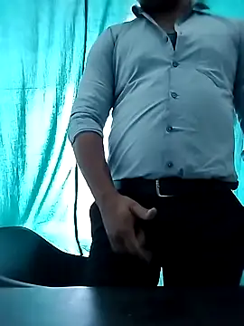 Snapshot of hunk28_6 chatting on November 2025 08:45:01 AM hunk28 6 online show from November 2025 08:45:01 AM