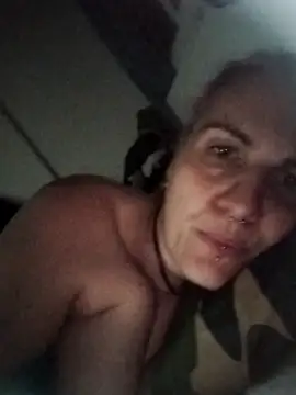 est 82 online show from September 2025 09:37:01 PM